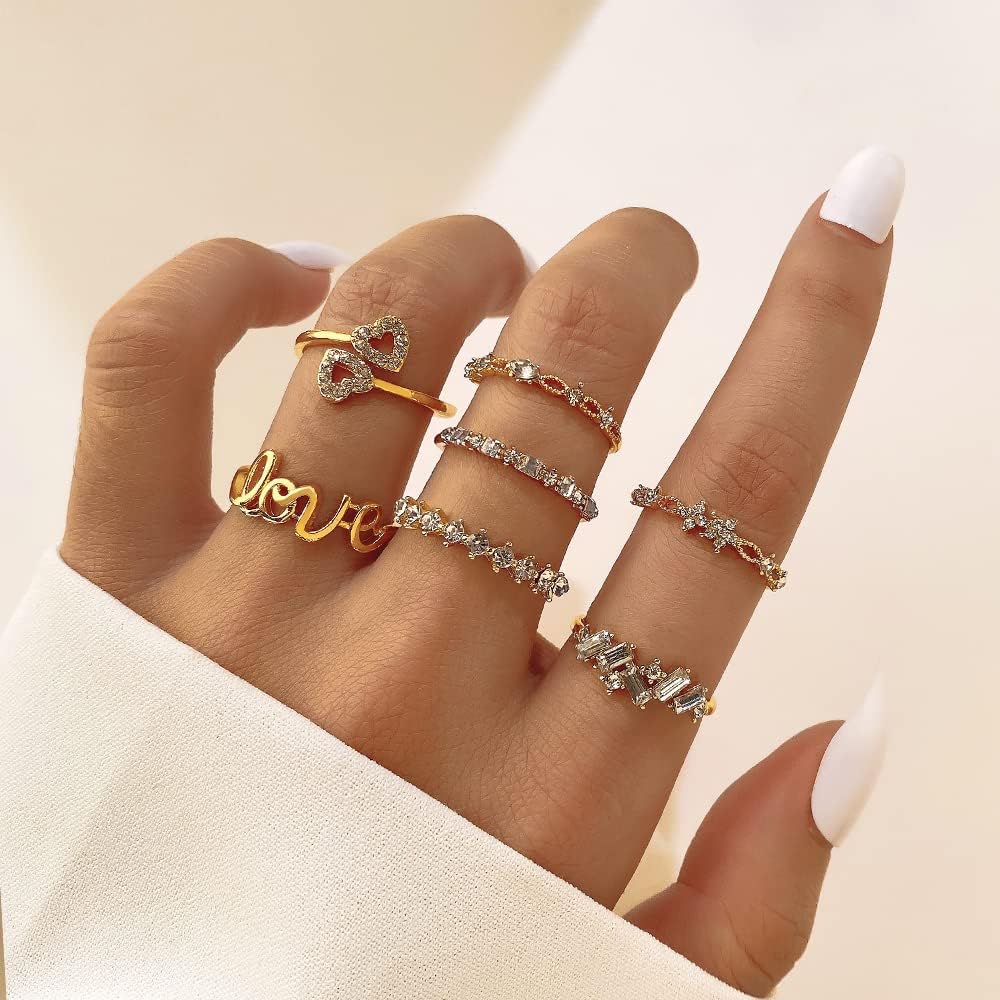 KISS WIFE Gold Stackable Moon Star Knuckle Rings Set for Women, Boho Dainty Lightweight Stacking Rings, Vintage Midi Rings Pack, Trendy Jewelry